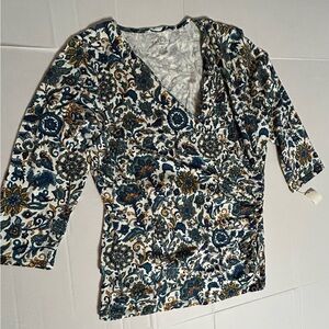 NWT 1X Talbots Floral V-Neck Top